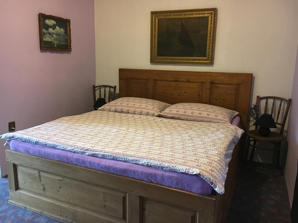 Penzion Prezident Soberaz Bagian luar foto