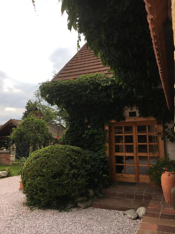 Penzion Prezident Soberaz Bagian luar foto